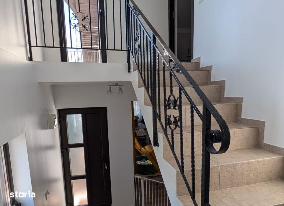 Casa 4 camere Lunca Cetatuii , 105 metri Cod:162901