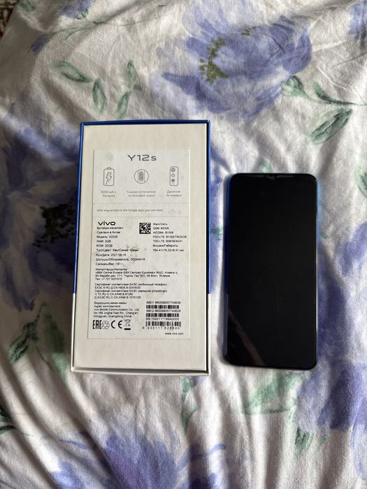 Телефон VIVO Y12s