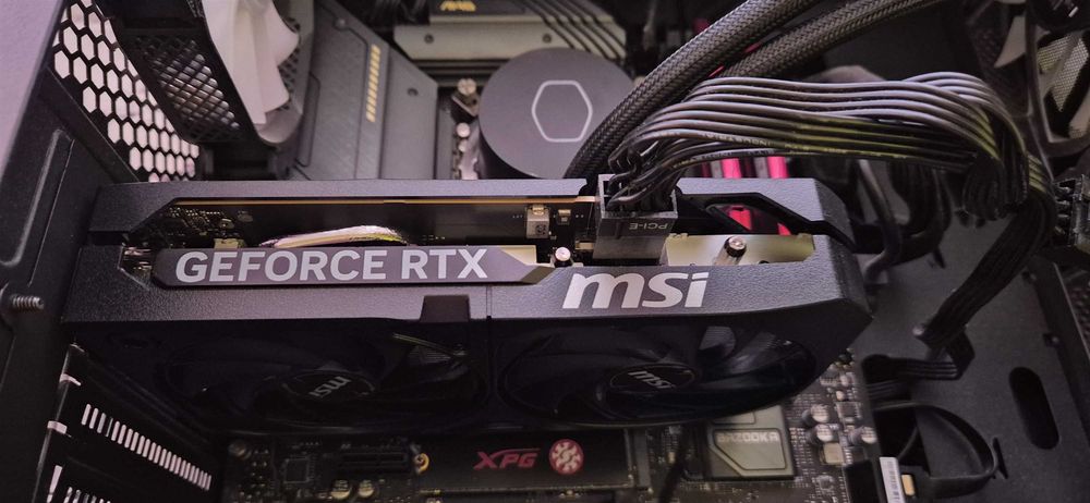 I5 13600kf   B660M MSI MAG   RAM 32ddr4 RAM 3600MHz dual     RTX 5060 shadow 2x OC 8gb DDR7