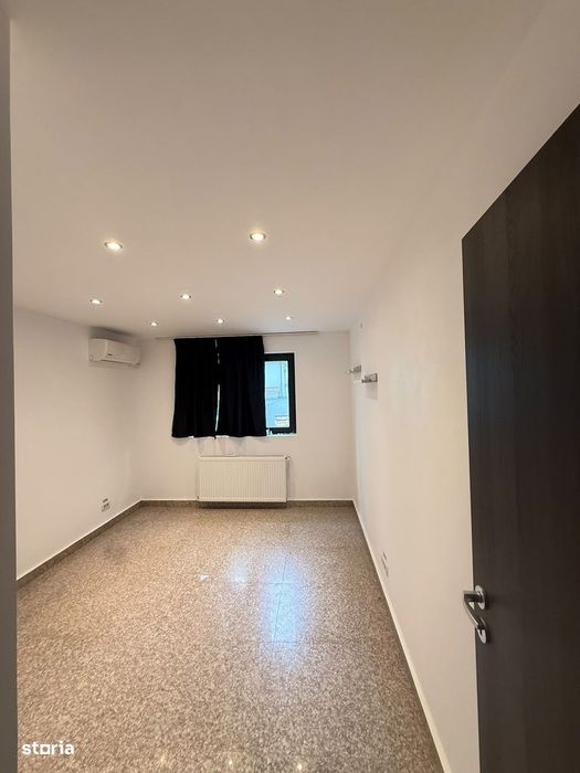 Spatiu Comercial -De Vanzare-Militari Residence-Comision 0