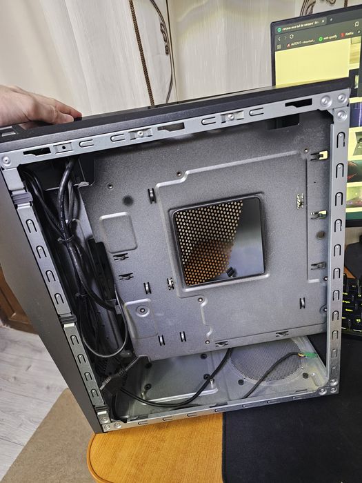 Carcasă pc gaming asus tuf