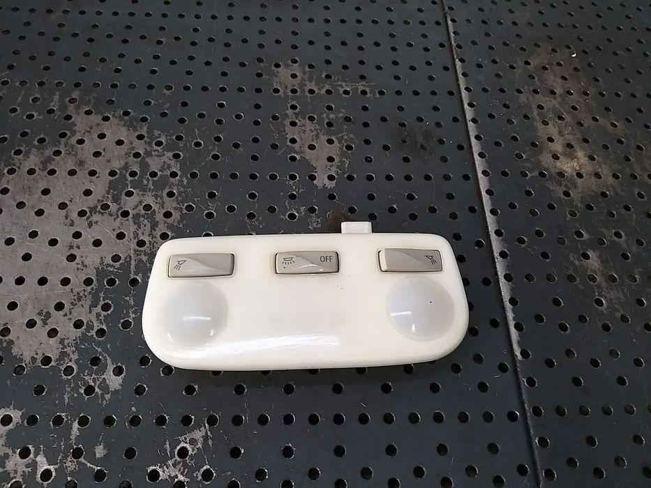 Plafoniera lampa plafon renault megane 3 264300008r