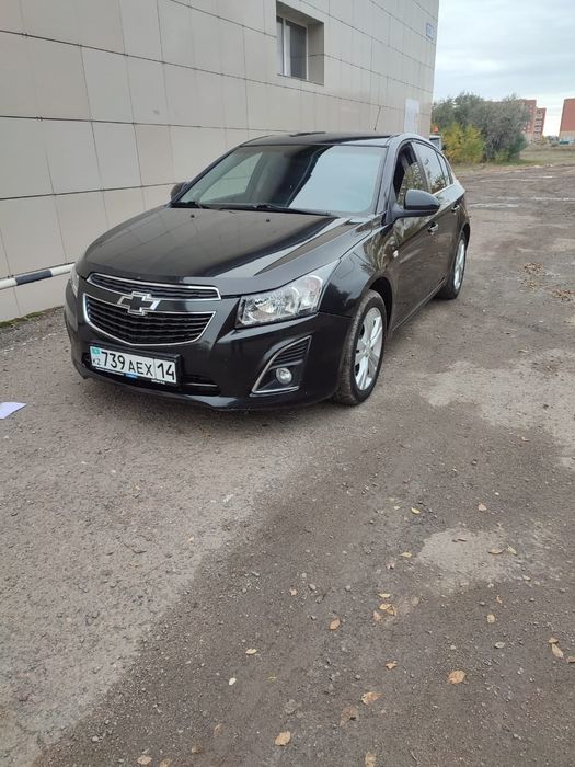 Продам машину шевроле крузкруз