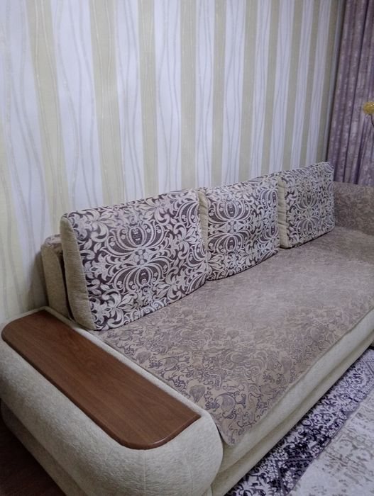 Угловой диван бу