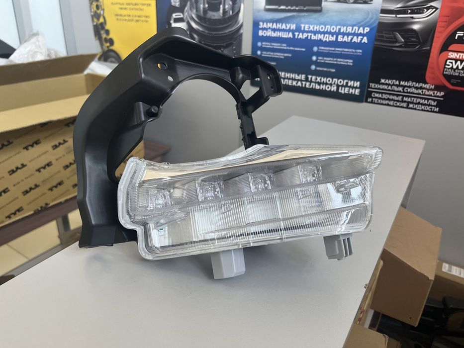 Дневной ходовой огонь дхо toyota highlander