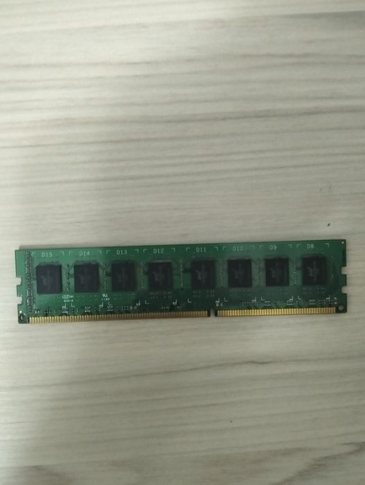 оперативка DDR3 4gb