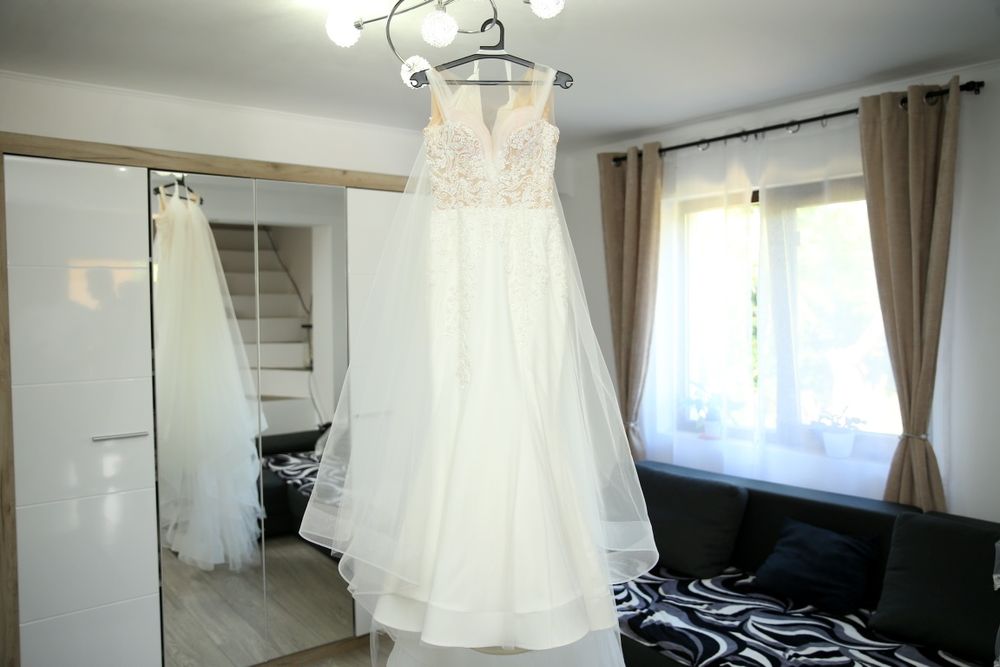 Vând rochie de mireasa!