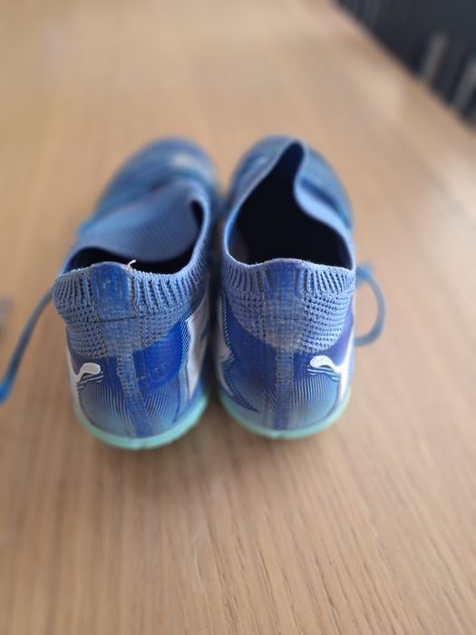 Ghete iarbă fotbal Puma marime 37