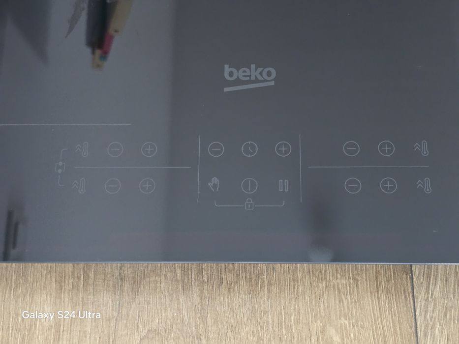 Plita pe inducție Beko