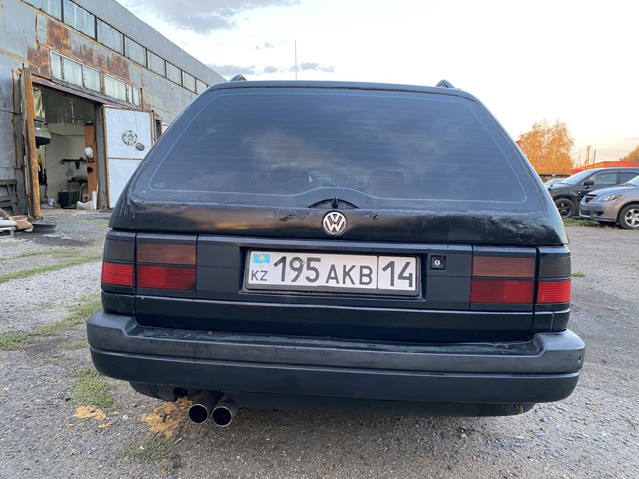 Пассат б3 1.8 моник 1991 год