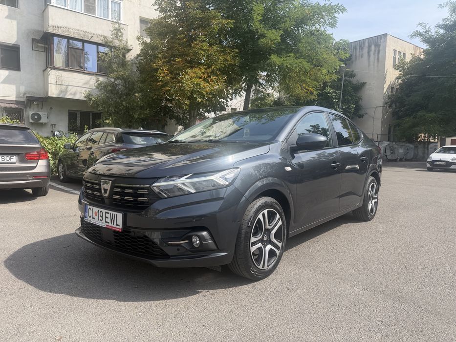 Vând dacia Logan