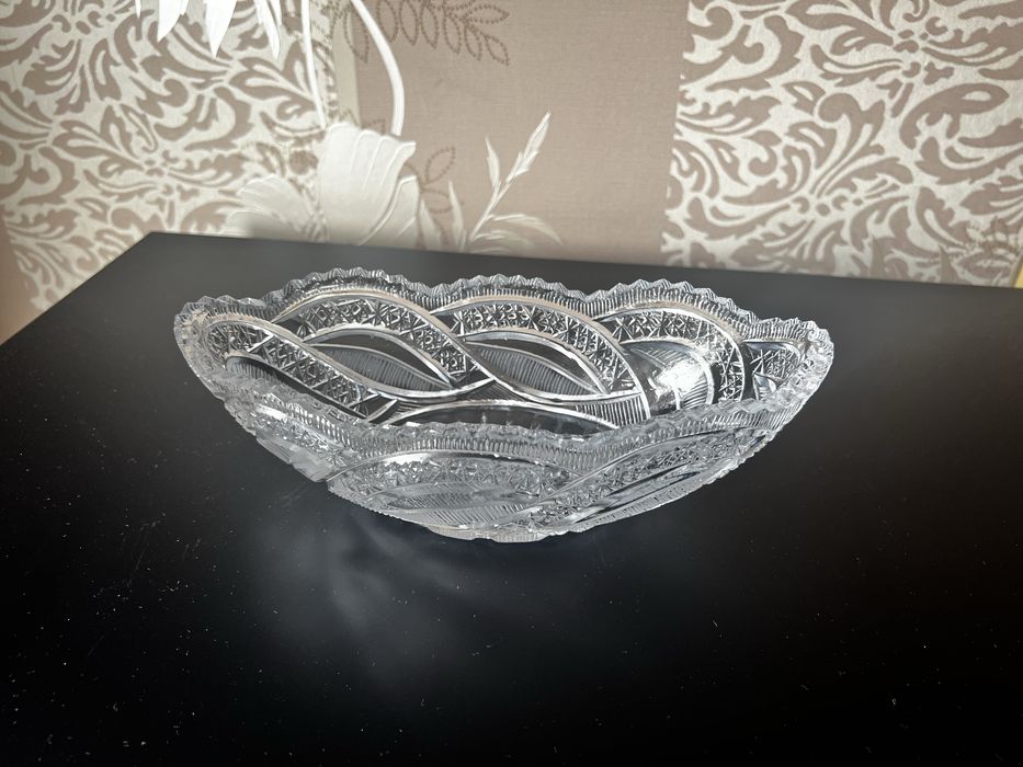 Продам вазу хрусталь