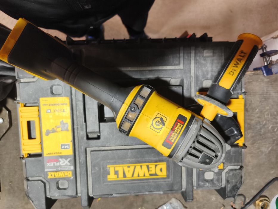 Flex dewalt dcg418nt