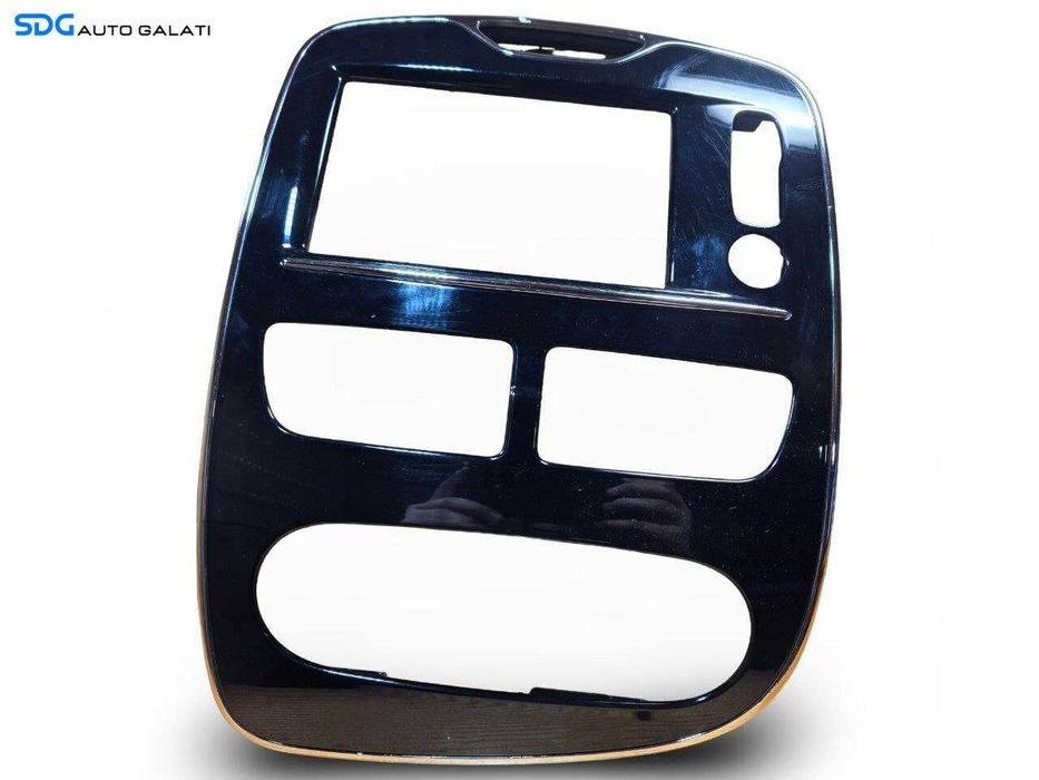 Rama Consola Ornament Central Bord Renault Clio 4 2012 - 2016 Cod 682600809R 682605032R ( Crom Sarit Vizibil in Imagini ) [N5069]