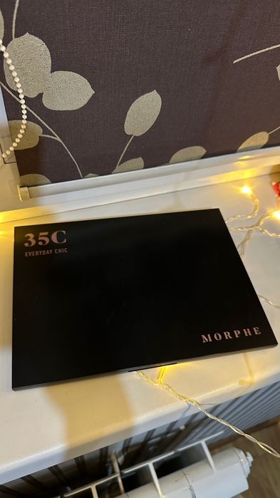 Продам палетку теней Morphe