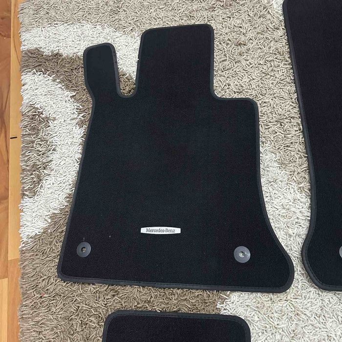 Оригинални мокетни стелки за ML w164