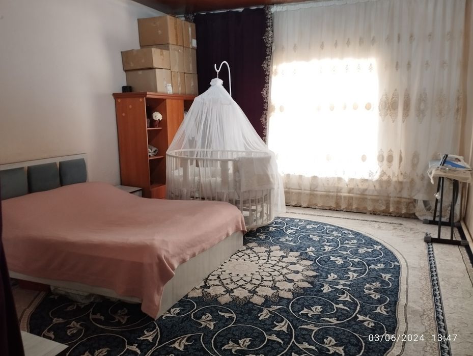 Uy sotiladi keles Navoiyda