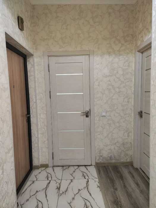 Продается светлая 2 комнатная квартира