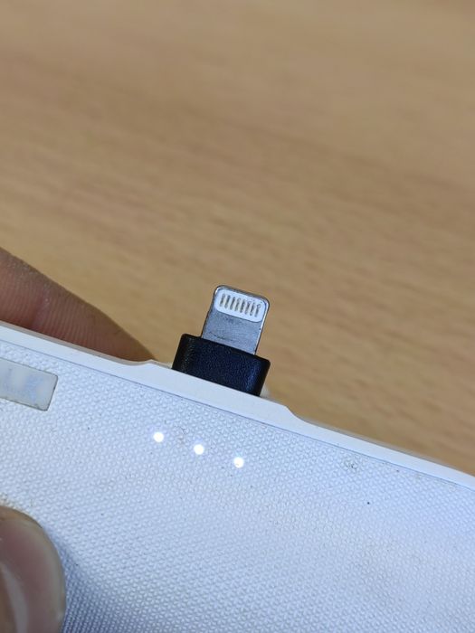 Продам powerbank для IPhone