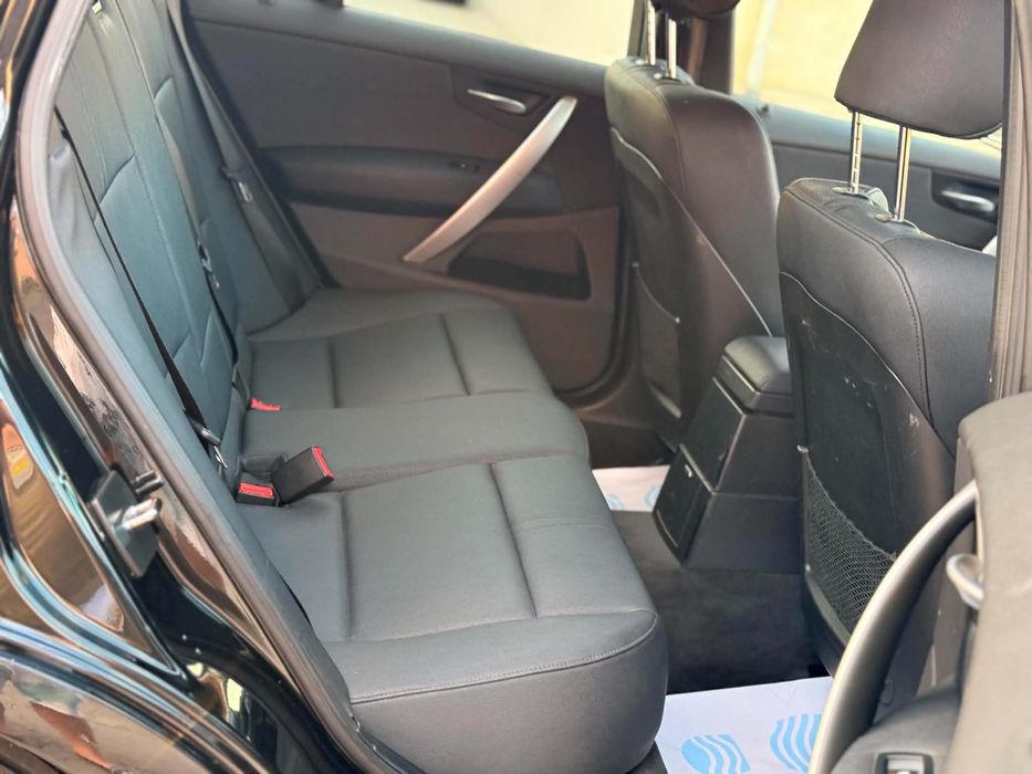 BMW x3 2.0 DIESEL M-paket X-drive 150CP