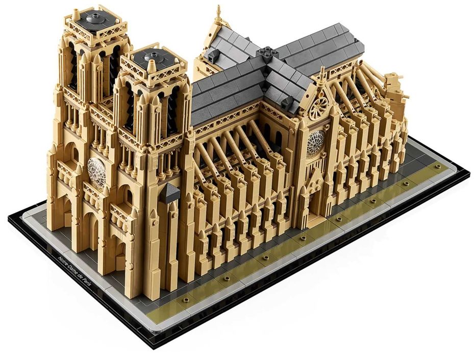 LEGO Architecture 21061 Катедралата Нотр Дам