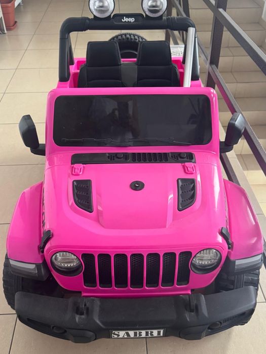 Masinuta electrica copii Jeep