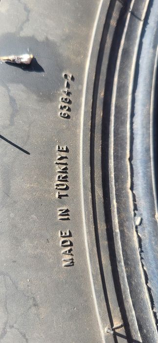 Продам резину 215х65 R16