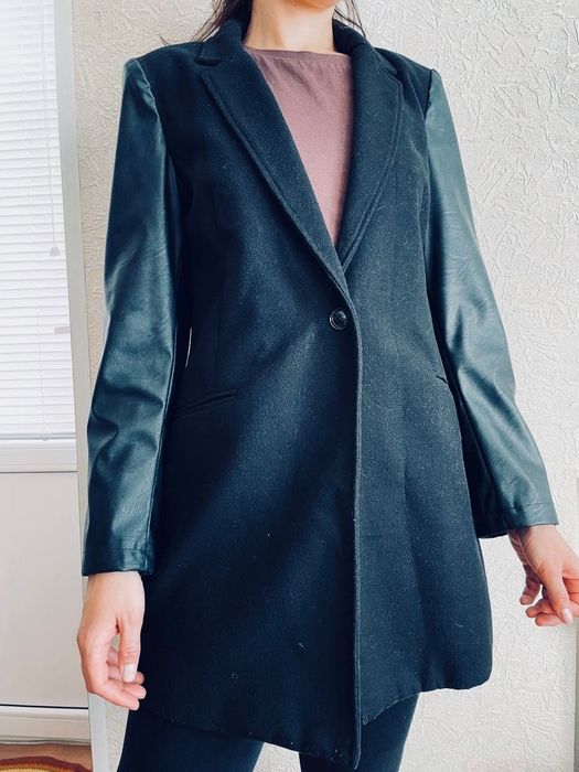 Новое полупальто демисезон Stradivarius