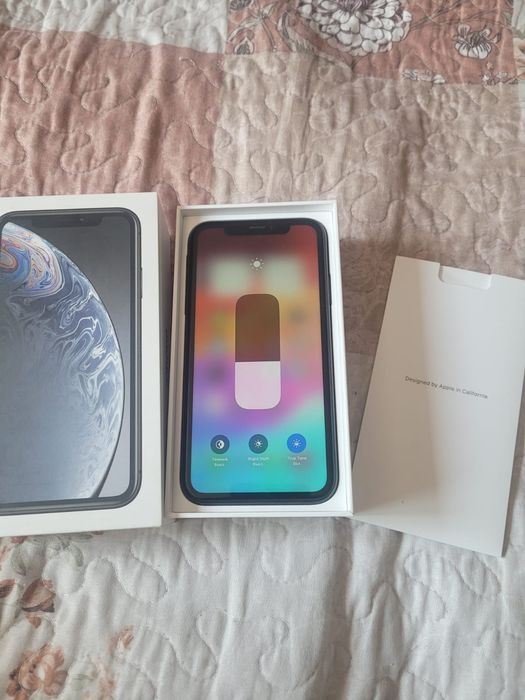 Айфон Xr 64gb идеал