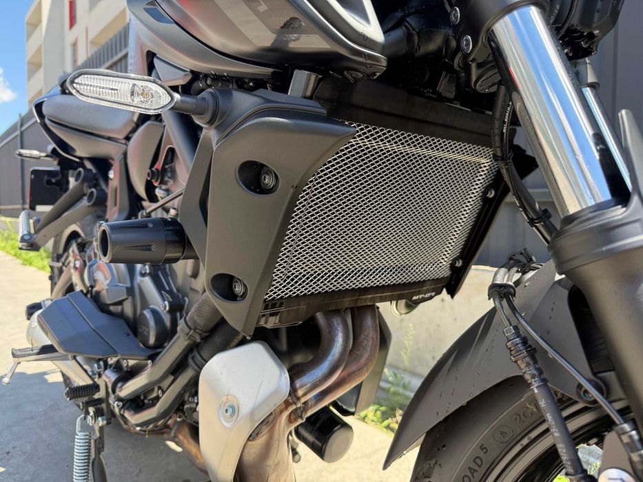 Yamaha MT-07 Black Tech 2023