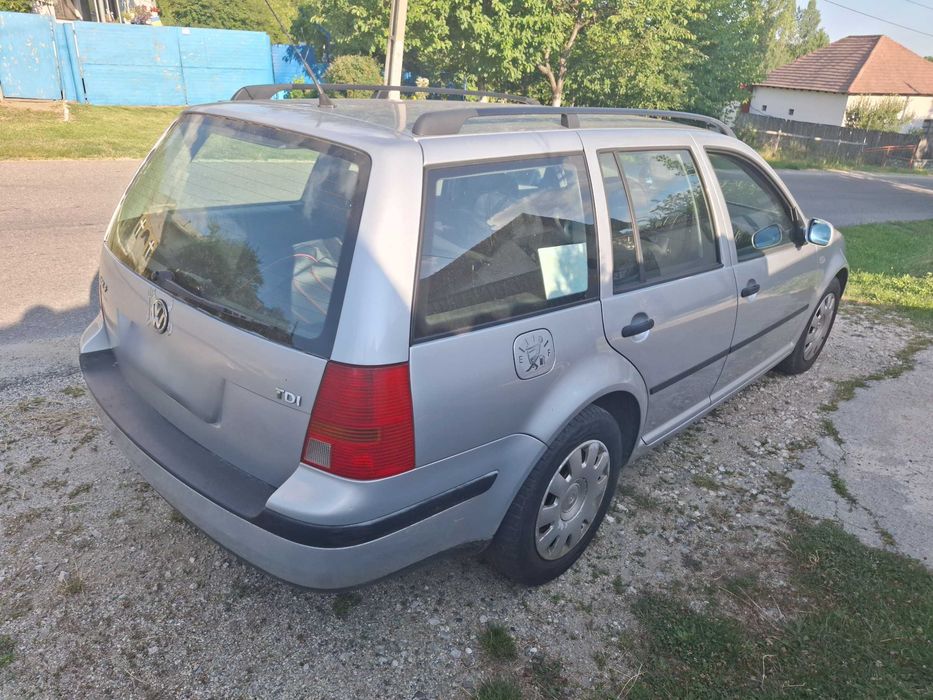 Vând VW Golf 4 1.6 16V Benzină 2002 105 CP