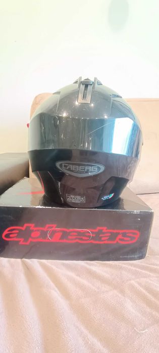 Продавам мото екипировка