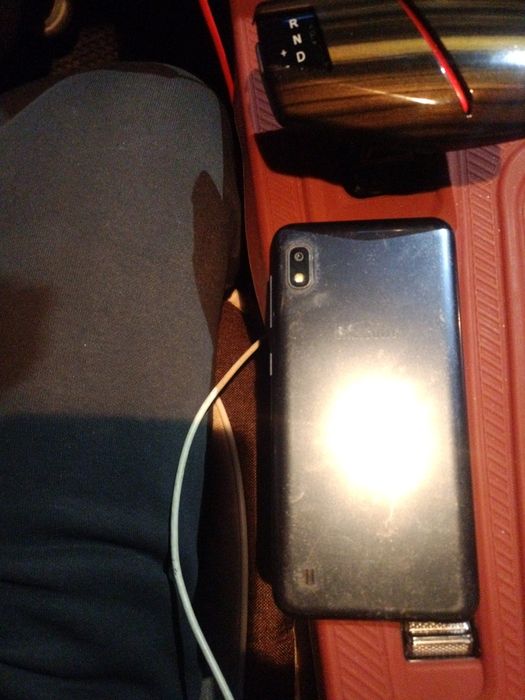 Самсунг а10 продаю