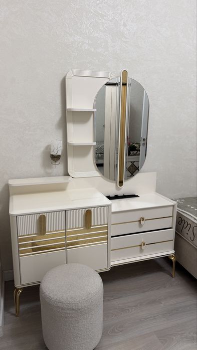 Продам шкаф, тумба, кровать