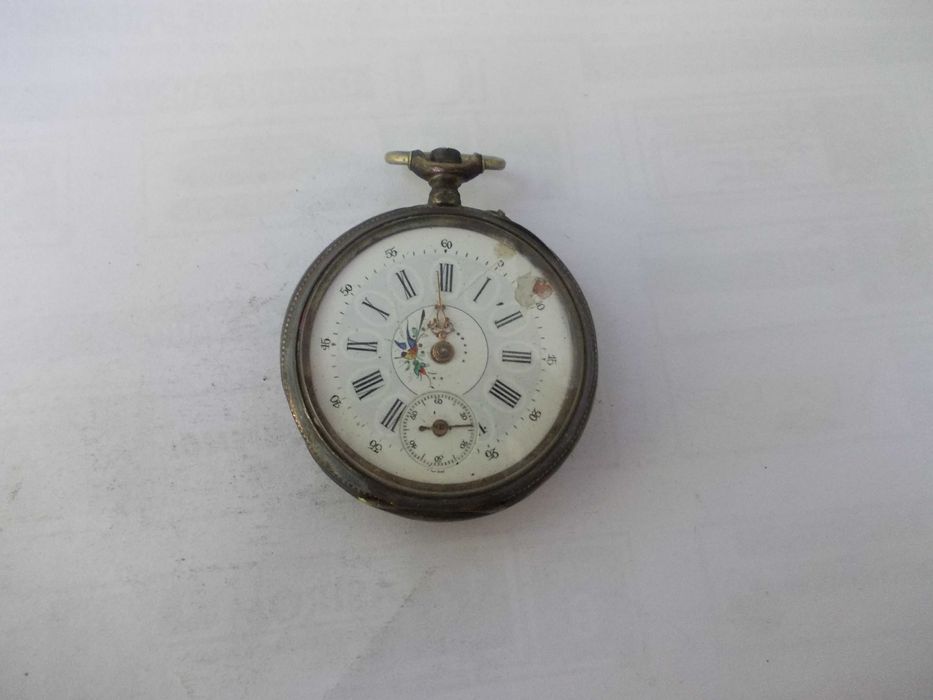 Ceas vechi de buzunar defect din argint 4