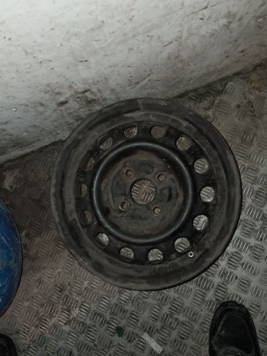 Диски чтампованный, 4 шт. 14 размера.  4/100