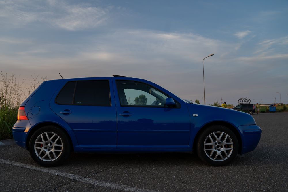 VOLKSWAGEN Golf 2002 — imagine 5