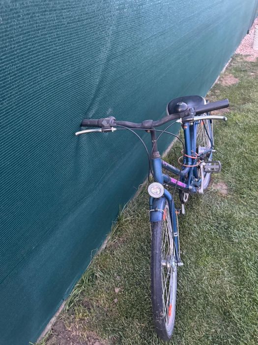 Vând bicicleta de dama in stare bun