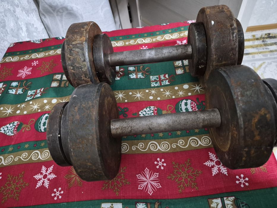 Продаю гантели дешево