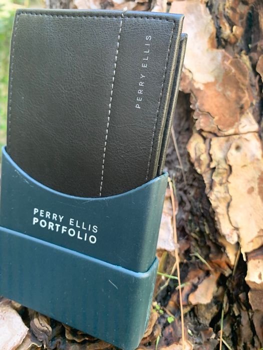 Perry Elis • Portfolio