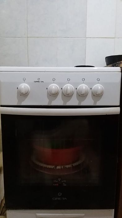 Продаю плиту газовую