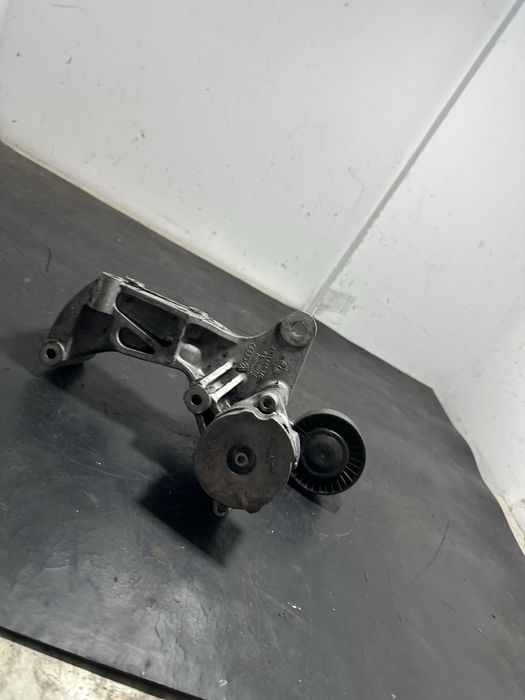 Intinzator Curea accesorii volkswagen Vw T4 2.5 TDI 074903143F