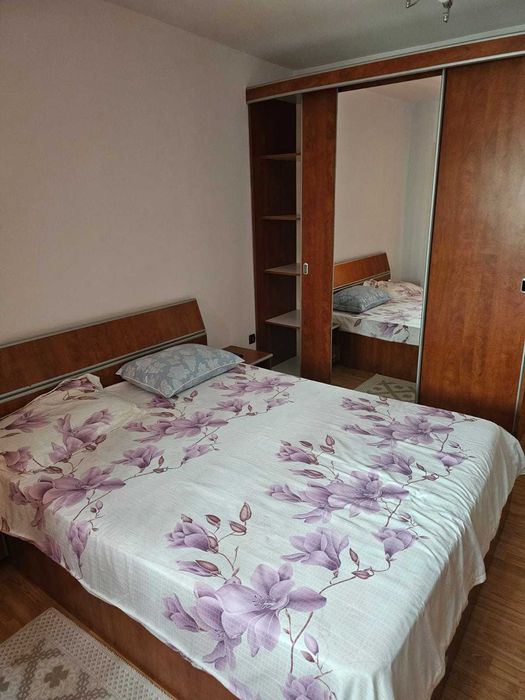 inchiriez apartament 2 camere Zona Industriala