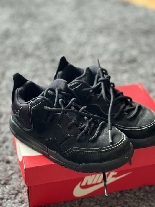 Детски маратонки Nike Jordan номер 28