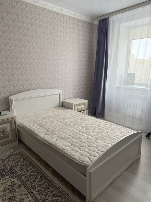 Кровать для спальни