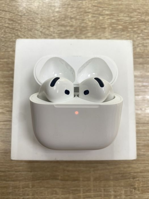 Apple AirPods 4 (ANC) (A4)