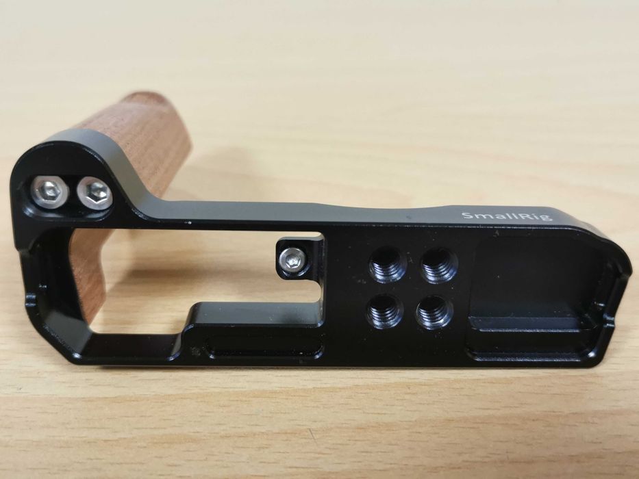 Smallrig грип за Sony RX100 (версии III, IV,V, VA, VI и VII)