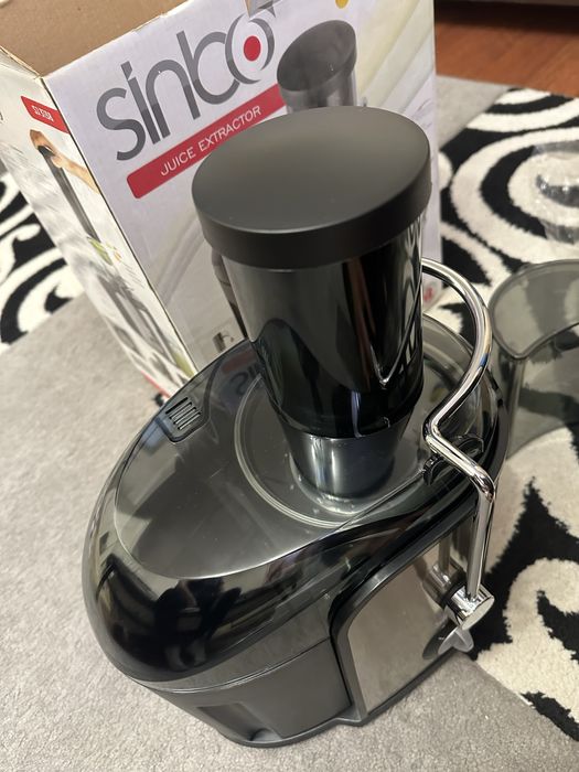 Продам соковыжималку