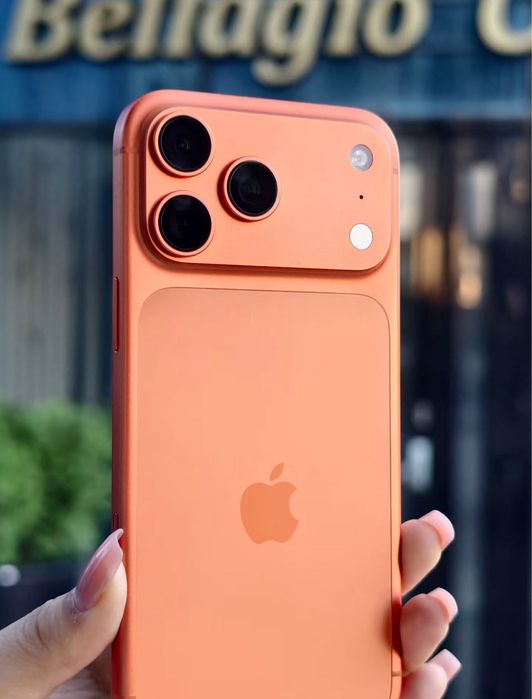 iPhone 17 PRO MAX • 512 GB • 100% Bateria