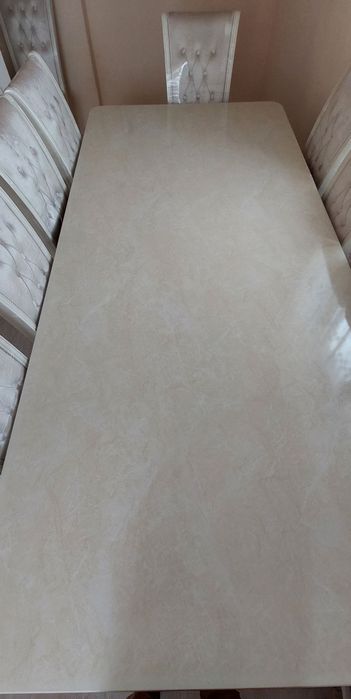 СТОЛ И СТУЛЬЯ Срочно продам !